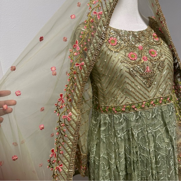 Sage Green and Gold Three-Piece Salwar Kameez | Floral Embroidered  Size Large - Picture 3 of 11